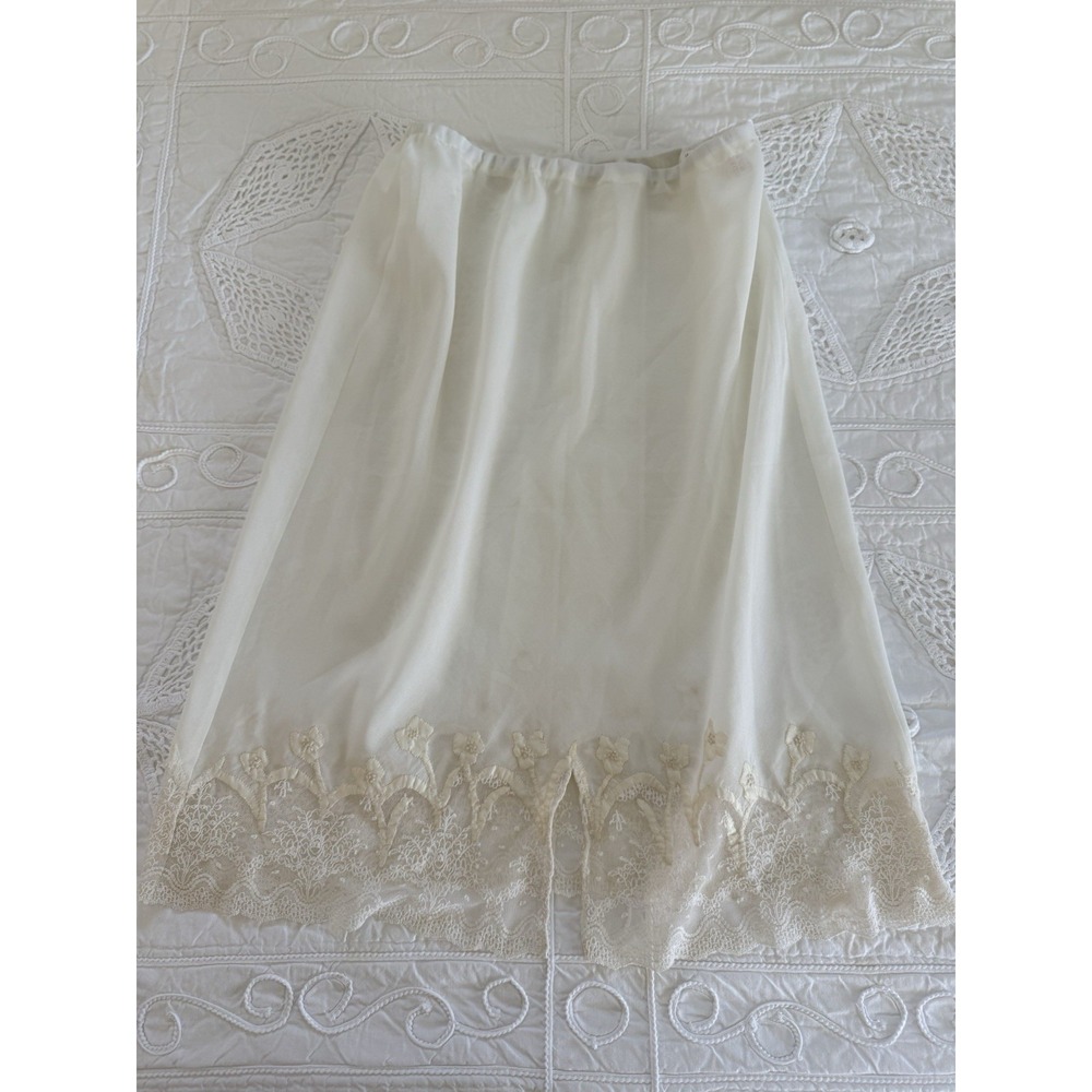 Vintage Odette Barsa Hand Cream Embroidered Appliqued Half Slip XS 22" Waist EUC